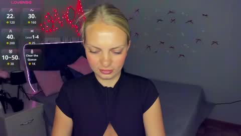 NancySummer online show from 07-17-26, 10:11
