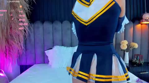 Snapshot of nanda_vixen_ chatting on 03-05-26, 11:23 Nanda online show from 03-05-26, 11:23