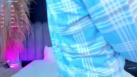 Snapshot of nanda_vixen_ chatting on 03-14-26, 07:30 Nanda online show from 03-14-26, 07:30