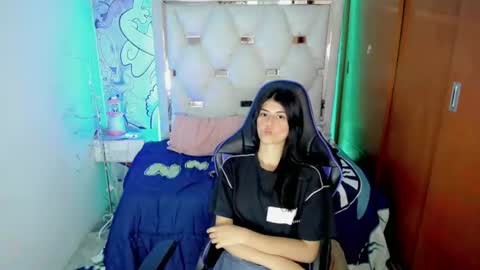 NANI online show from 06-17-26, 04:48