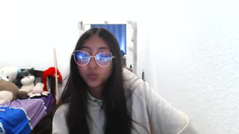 nanilux_1 online show from 09-10-25, 11:49