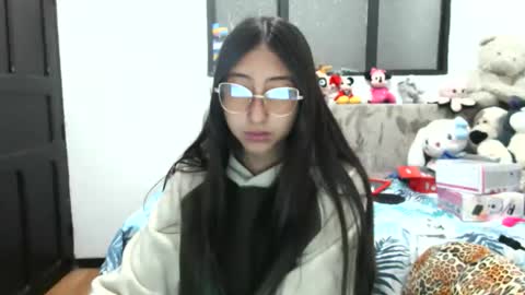 nanilux_1 online show from 09-28-25, 07:08
