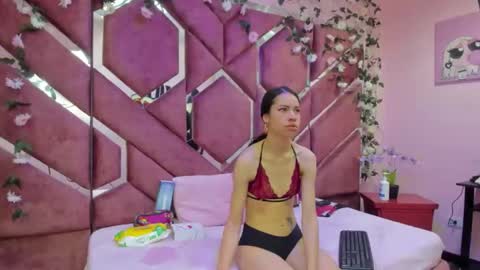 nanis james15 online show from 05-02-26, 02:38