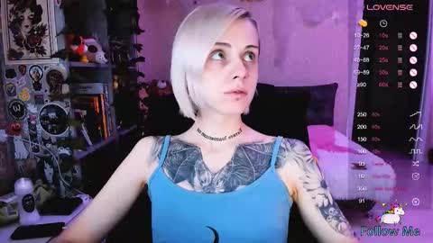 Monday-Friday 12-4 AM and 6-9 AM New York time online show from 10-21-25, 09:32