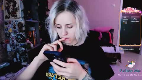 Monday-Friday 12-4 AM and 6-9 AM New York time online show from 01-18-26, 08:12