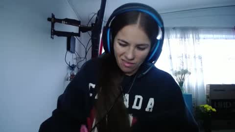 Snapshot of nanna_yoshi chatting on 01-05-25, 10:40 nanna yoshi online show from 01-05-25, 10:40