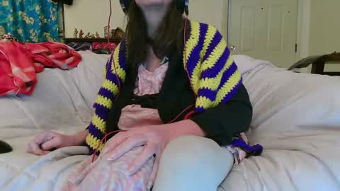 Nanna Baldur online show from 12-23-24, 04:22