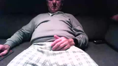 nano22968832 online show from 12-27-24, 12:07
