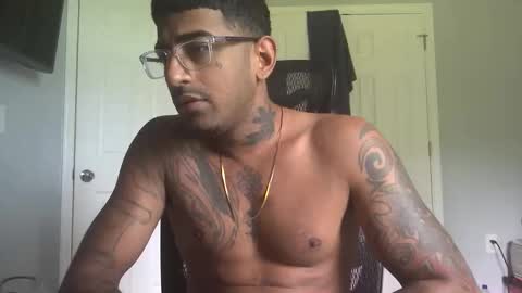 Snapshot of nanothegreat chatting on 05-13-26, 05:10 Nando online show from 05-13-26, 05:10