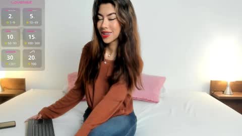 nany_model25 online show from 03-05-25, 02:01