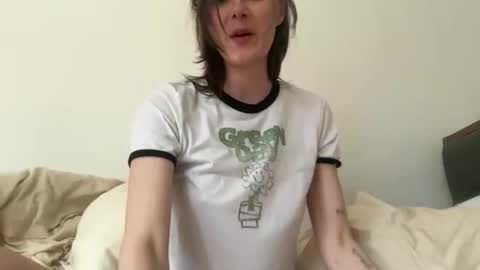 Naomi      online show from 06-01-26, 10:00