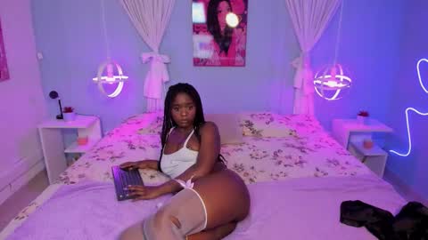 Naomi online show from 03-17-26, 09:40