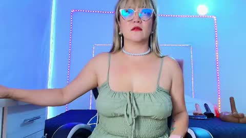 Naomi online show from 05-21-26, 11:28