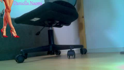 Snapshot of naomi_sexy2021 chatting on 12-06-24, 09:32 Daniella Naomi online show from 12-06-24, 09:32