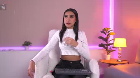 naomi_silk online show from 07-01-26, 12:29