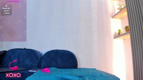 Naomi online show from 06-22-26, 11:07