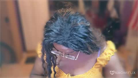 Naomi online show from 02-04-25, 10:55