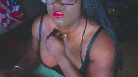 Naomi online show from 05-13-26, 07:39