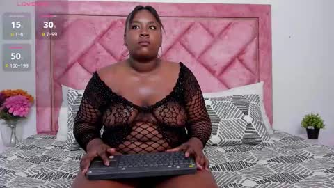 naomigrace_ online show from 10-03-25, 11:29