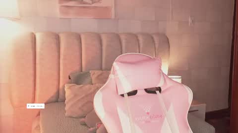 Naomi-Gray  online show from 07-20-26, 05:59