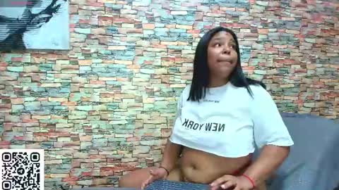 Naomi Campbel online show from 06-14-26, 08:44