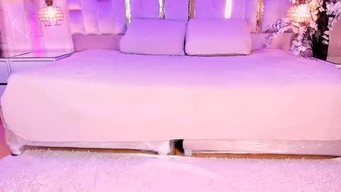     online show from 02-25-26, 04:55