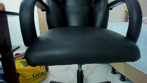 naomiiii   online show from 12-11-24, 02:41