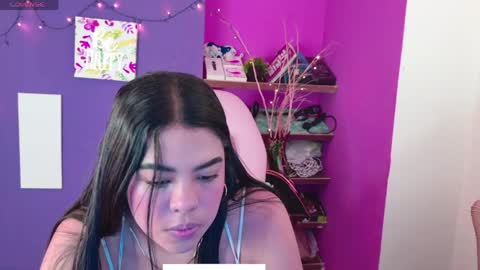 Nahomi online show from 05-19-26, 04:35