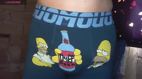 Snapshot of naomisimon chatting on 01-21-25, 08:32 bellas2012 online show from 01-21-25, 08:32