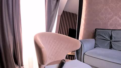 Naomi online show from 11-15-25, 03:48