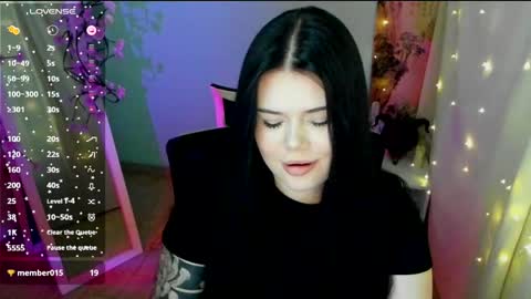 Naomi online show from 05-09-26, 06:40