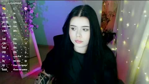 Naomi online show from 05-11-26, 08:20
