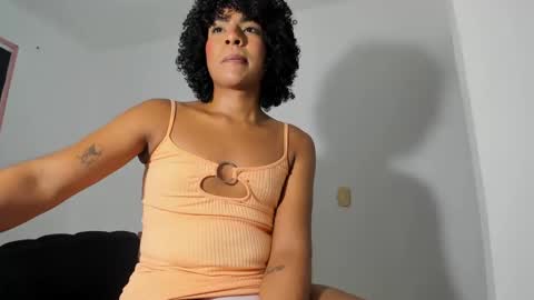 naomiwildburn online show from 12-06-24, 06:17