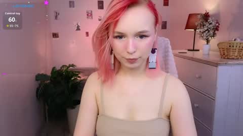 Naomi online show from 05-05-26, 08:50