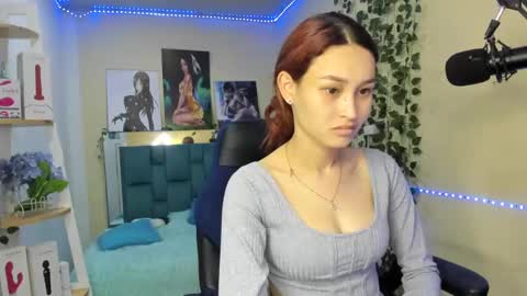 naomy online show from 01-03-25, 07:18