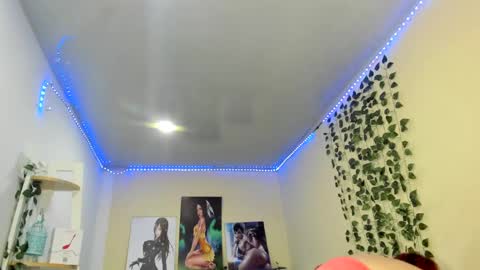 naomy online show from 01-11-25, 11:24