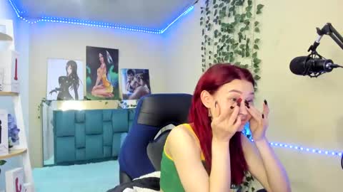 naomy online show from 02-18-25, 07:19