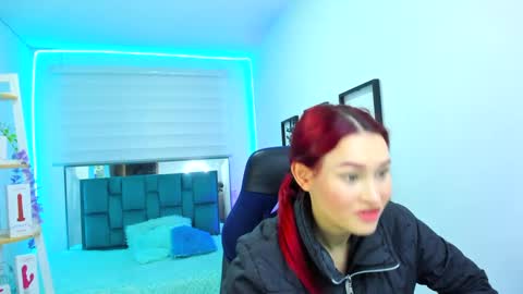 naomy online show from 09-08-25, 11:37