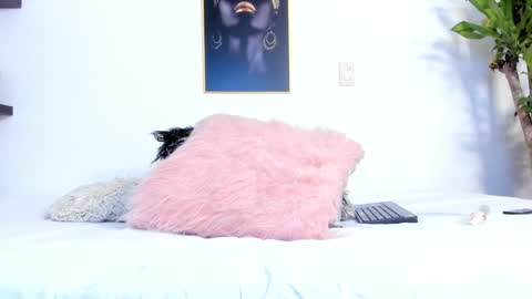 Naomy online show from 01-22-25, 11:12