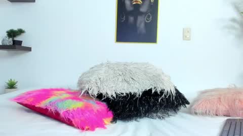 Naomy online show from 01-30-25, 11:11