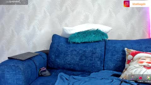 Naomy Cole online show from 12-19-24, 04:34