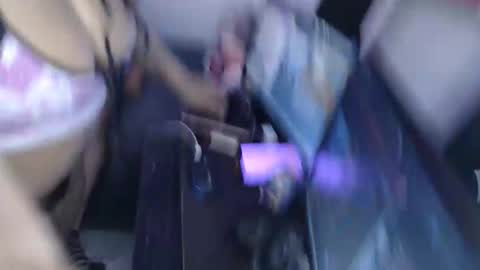 Snapshot of naomylux1 chatting on 03-22-26, 02:15 naomylux1 online show from 03-22-26, 02:15