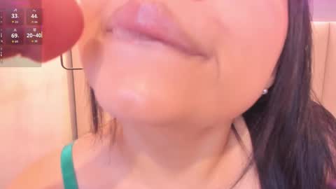 Naomy  online show from 11-13-25, 09:58