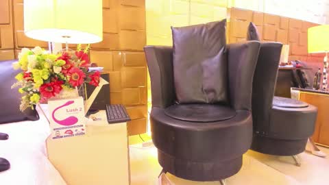 nao online show from 10-10-25, 07:24