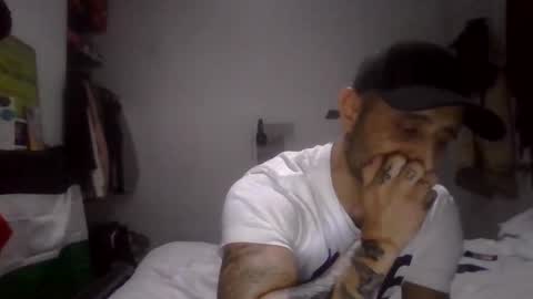 Snapshot of narcomarco14 chatting on 11-12-25, 08:52 NarcoMarco online show from 11-12-25, 08:52