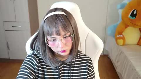 Naree online show from 05-06-26, 01:27