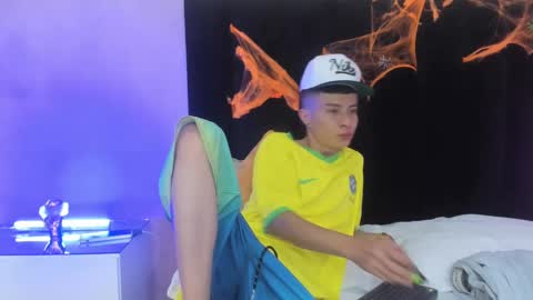 Nascary Fox online show from 10-03-25, 07:44