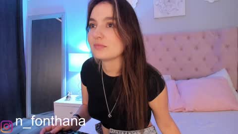 Snapshot of nashlyfontanna chatting on 01-14-25, 02:22 Nashly Fontana online show from 01-14-25, 02:22