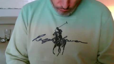 Snapshot of nassobout chatting on 11-30-25, 09:08 nassobout online show from 11-30-25, 09:08