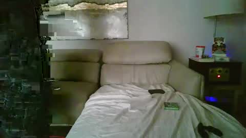 Snapshot of nassobout chatting on 01-19-26, 09:57 nassobout online show from 01-19-26, 09:57